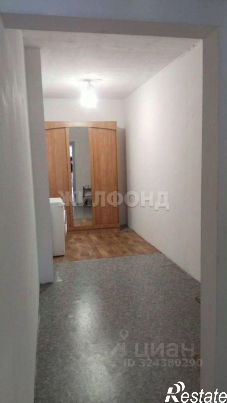 3-комн квартира улица Солнечная Поляна, 85,  д. 85