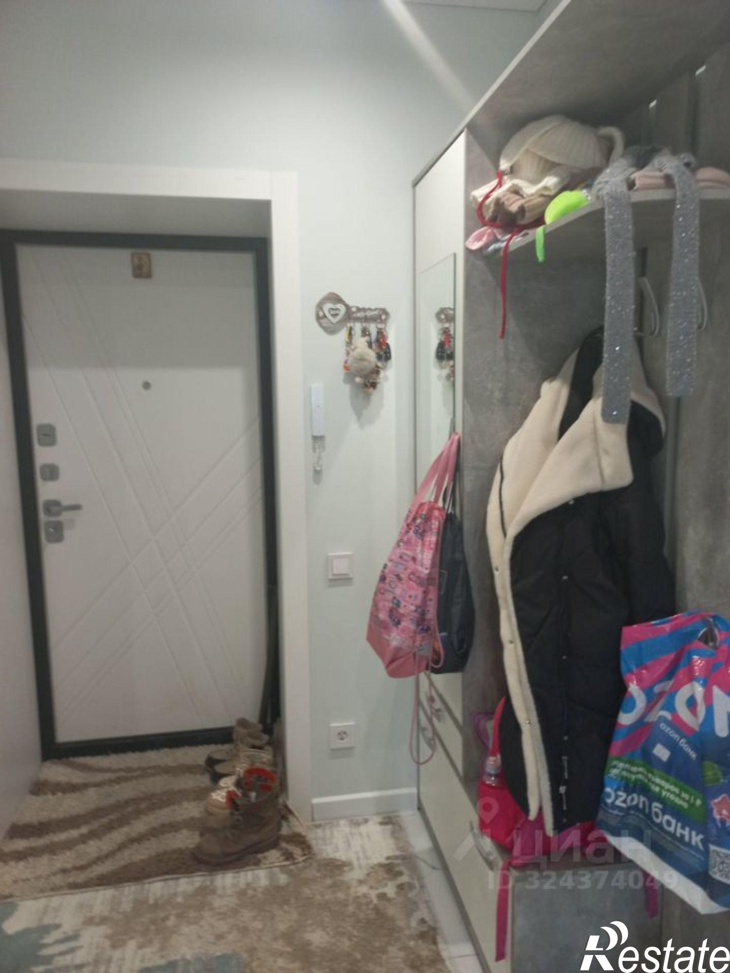 Купить квартиру за 10 300 000 рублей на улица Юрина, 168К