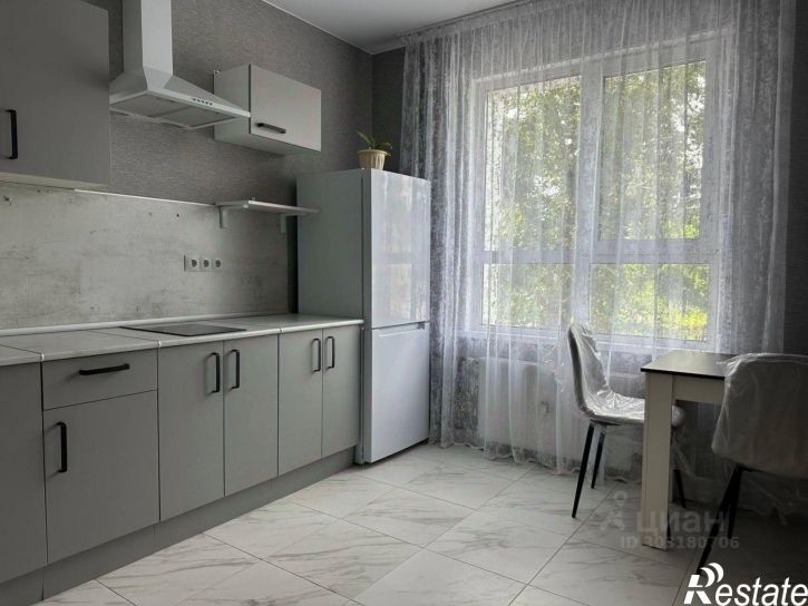 2-комн квартира улица Советской Армии, 75,  д. 75