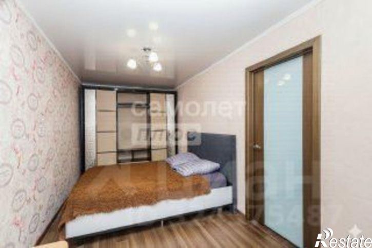 2-комн квартира улица Георгия Исакова, 203,  д. 203