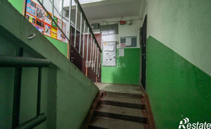 2-комн квартира улица Гущина, 185,  д. 185