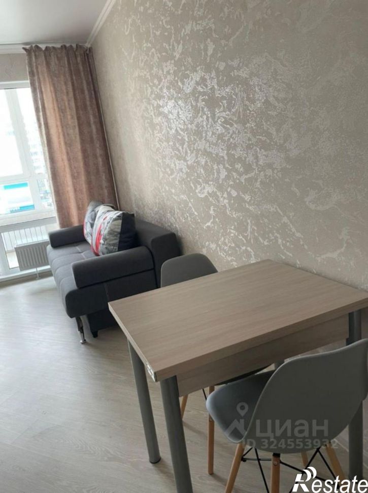 2-комн квартира улица им. Василия Тимофеевича Христенко, 15,  д. 15