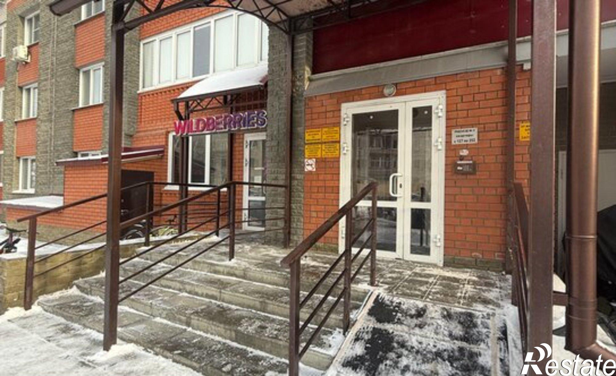 Купить квартиру за 7 200 000 рублей на улица Юрина, 241А