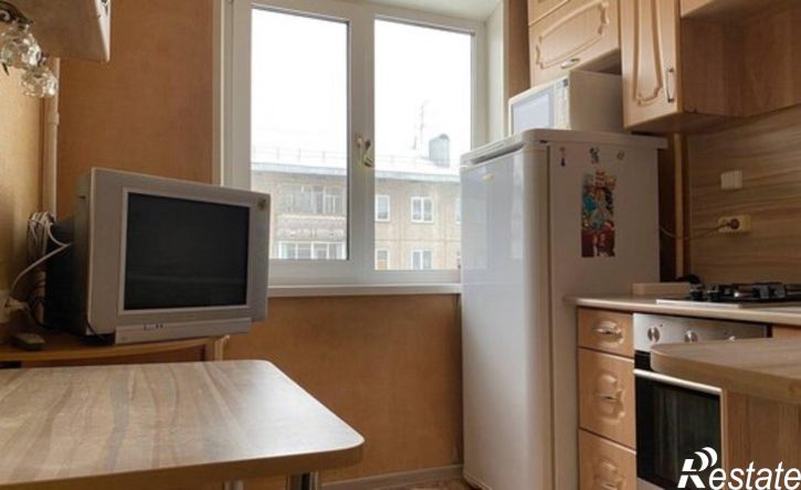 2-комн квартира улица 80-й Гвардейской Дивизии, 38,  д. 38