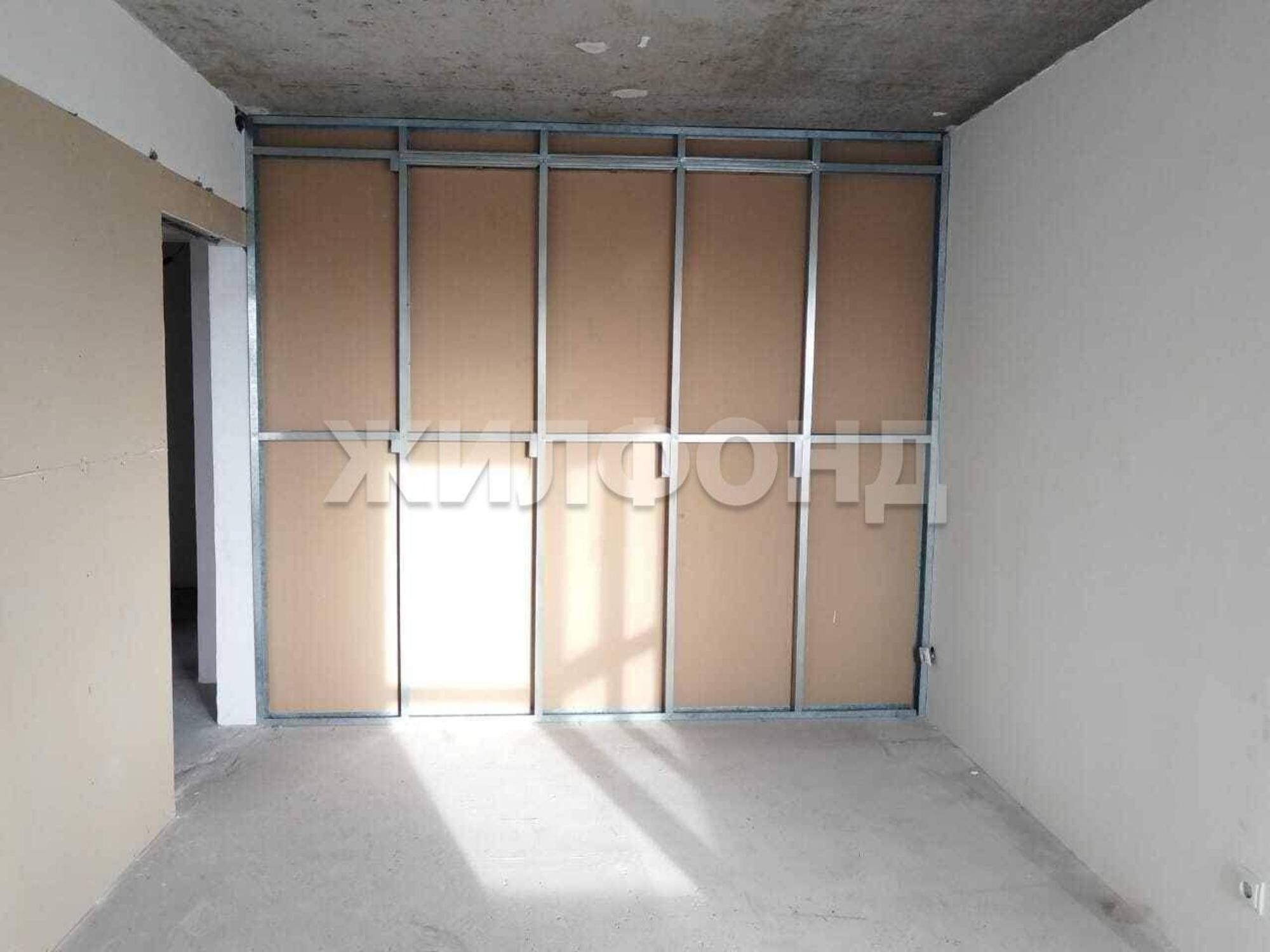 Купить квартиру за 5 811 000 рублей на Эмилии Алексеевой улица, д.10