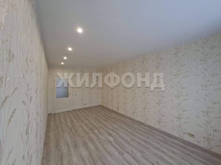 3-комн квартира Власихинская улица, д.65ак3