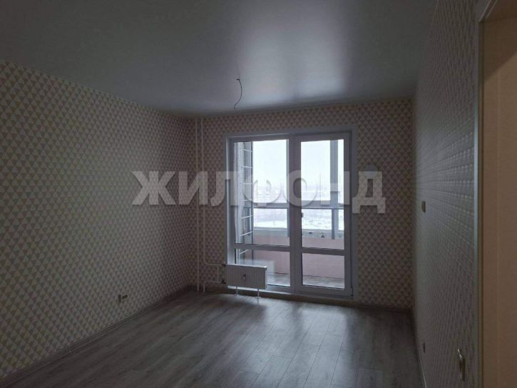 3-комн квартира Власихинская улица, д.65ак3