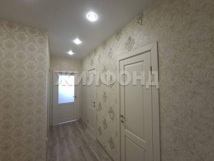 3-комн квартира Власихинская улица, д.65ак3