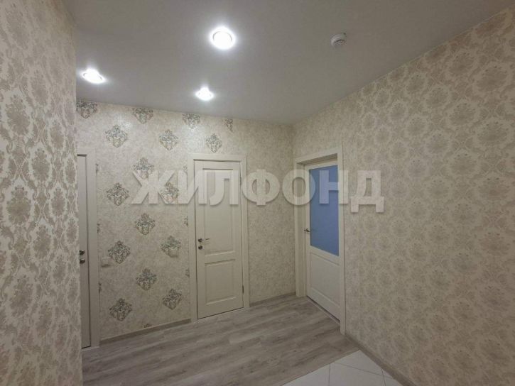 3-комн квартира Власихинская улица, д.65ак3