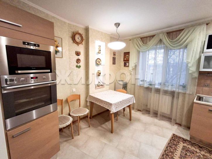 Коттедж/дом Червонная улица