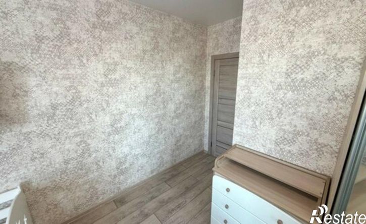 2-комн квартира улица Юрина, 204Ж,  д. 204Ж