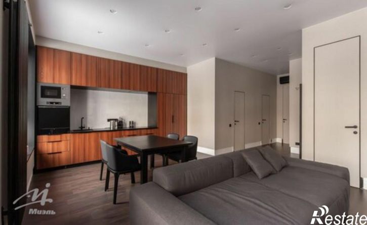 3-комн квартира проспект Строителей, 18 к1,  д. 18 к1