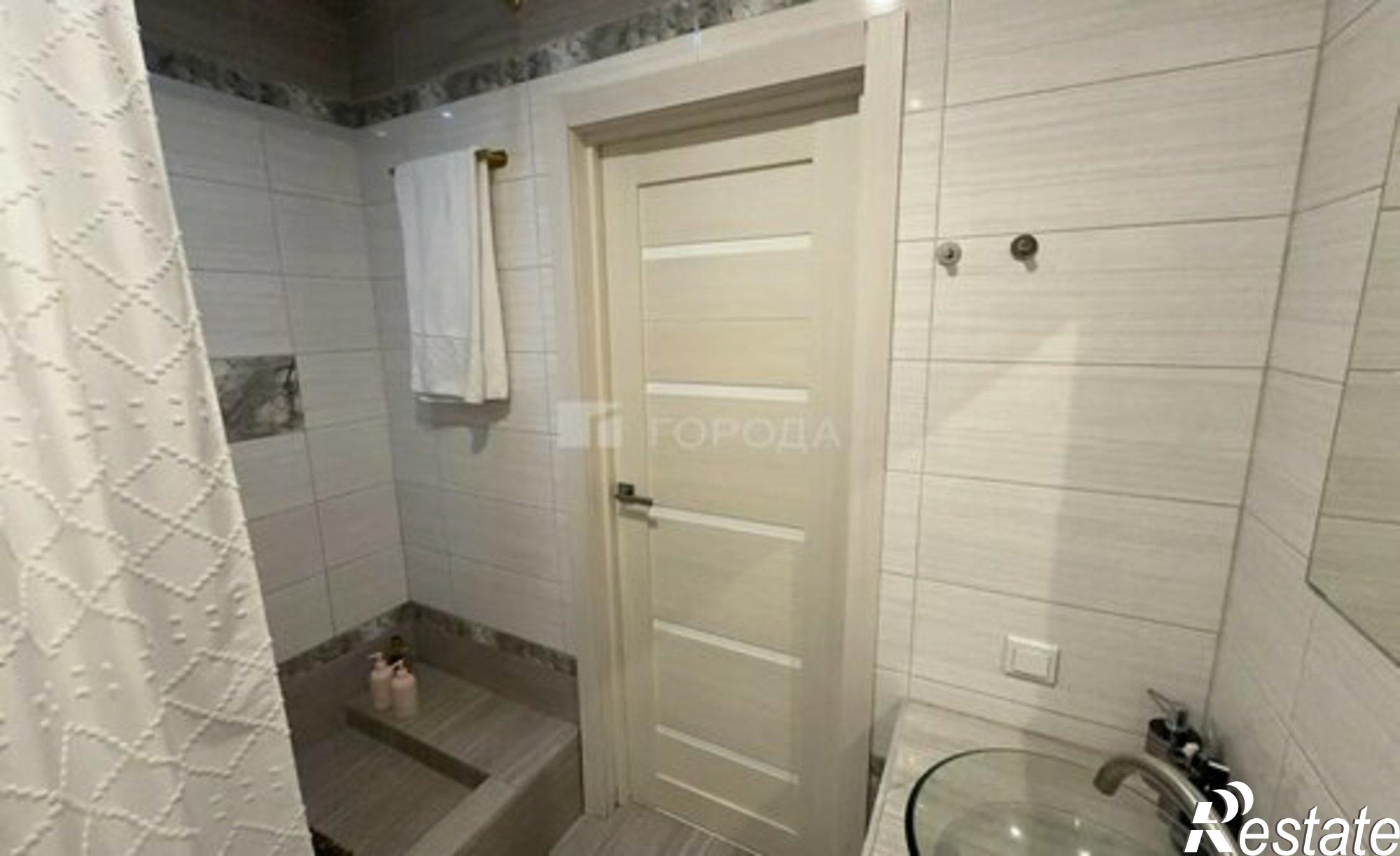 Купить квартиру за 6 300 000 рублей на Комсомольский проспект, 44