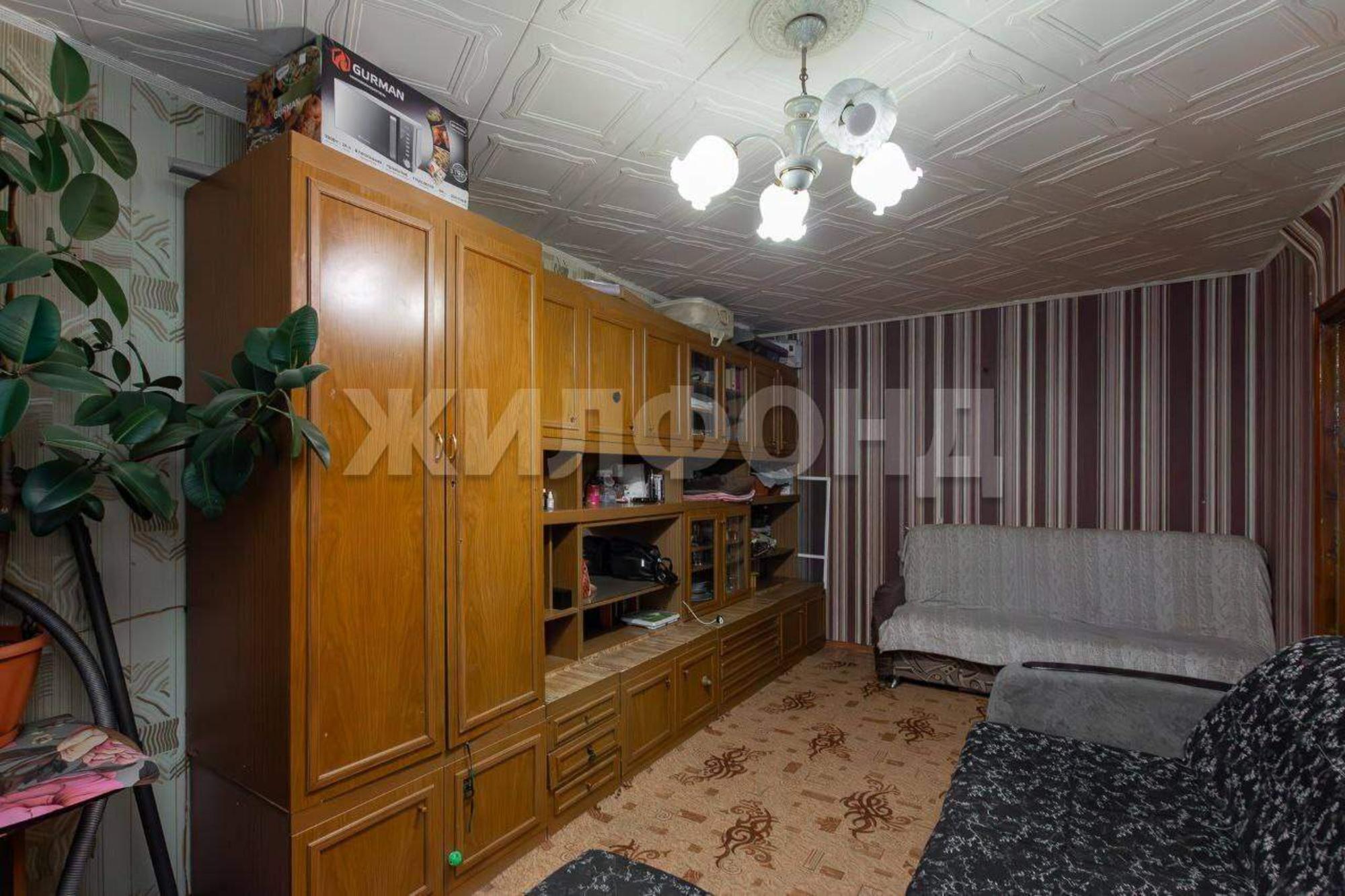 Купить квартиру за 3 800 000 рублей на Юрина улица, д.202