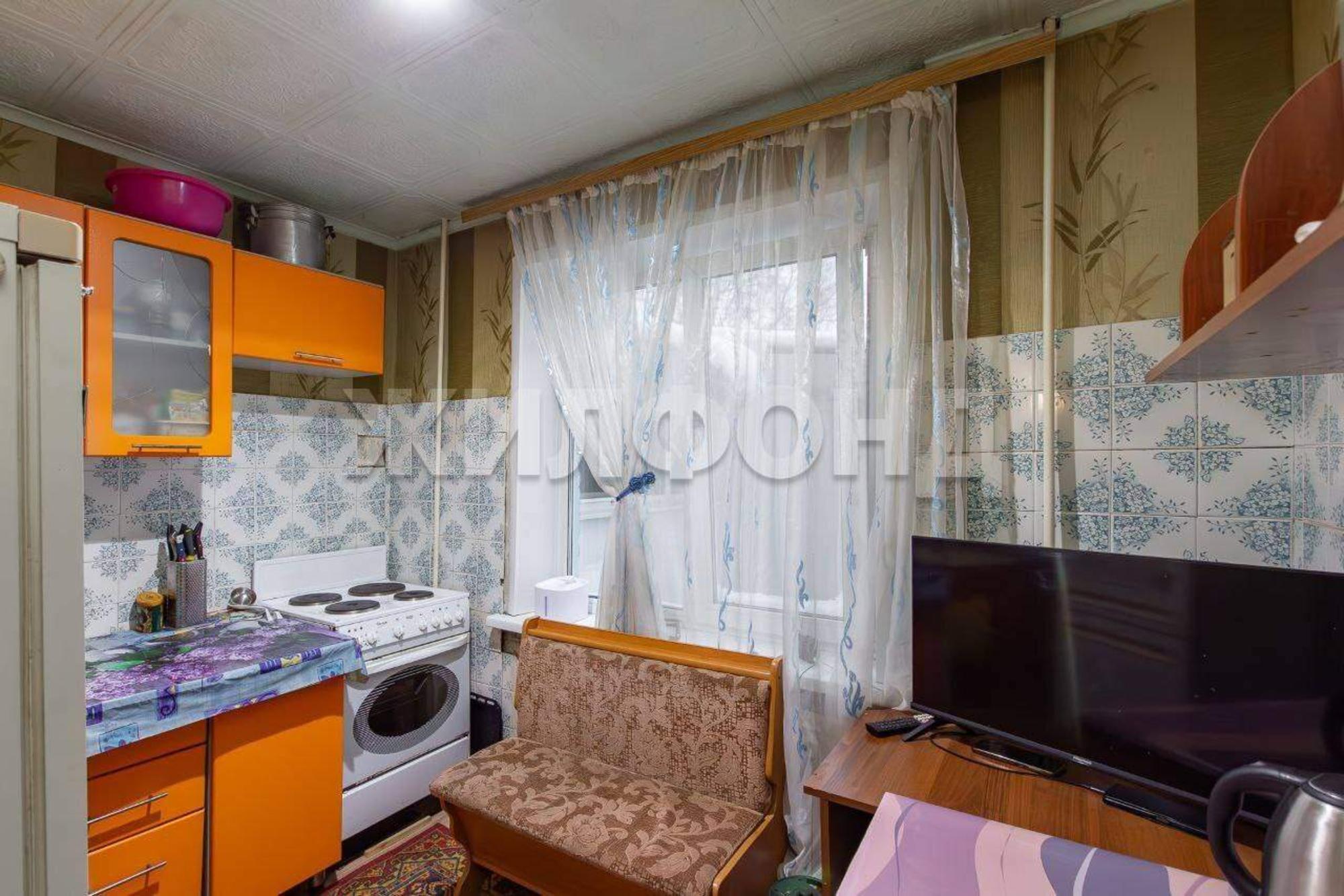 Купить квартиру за 3 800 000 рублей на Юрина улица, д.202