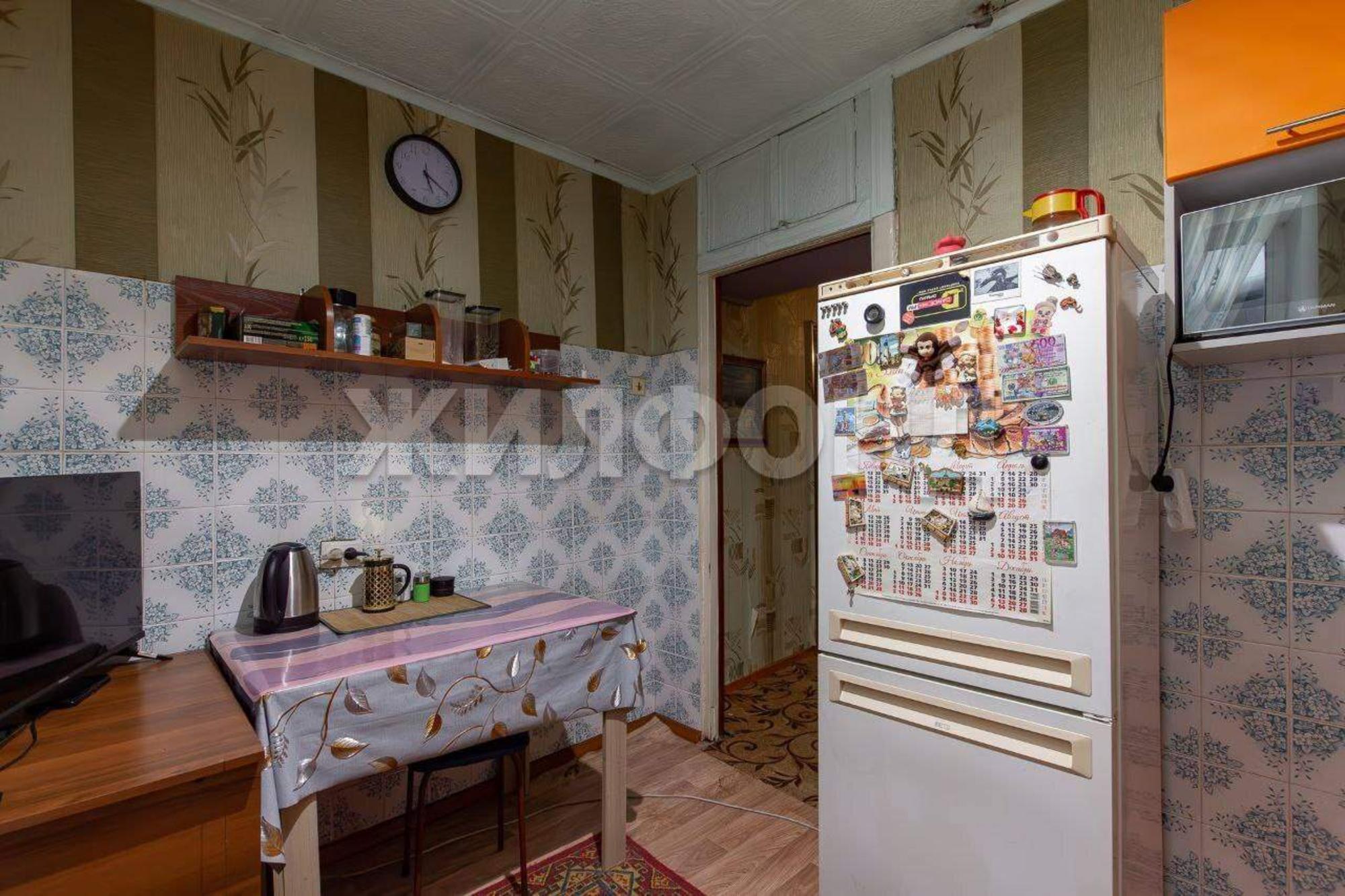 Купить квартиру за 3 800 000 рублей на Юрина улица, д.202