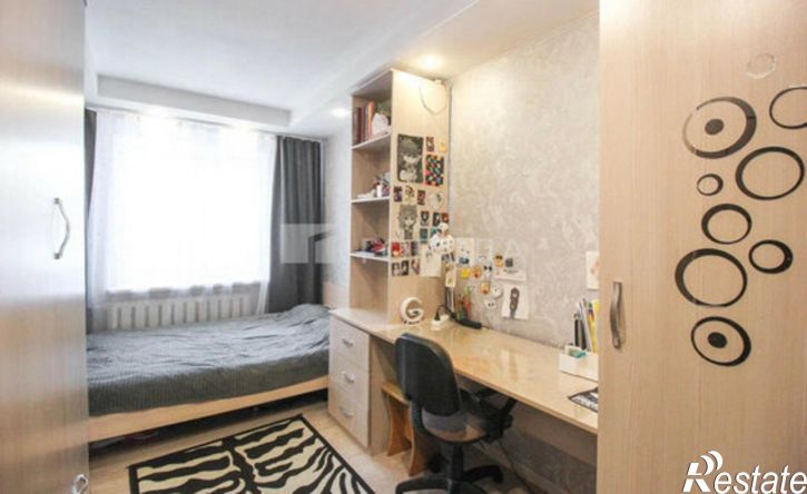 3-комн квартира ул Гущина, 75,  д. 75