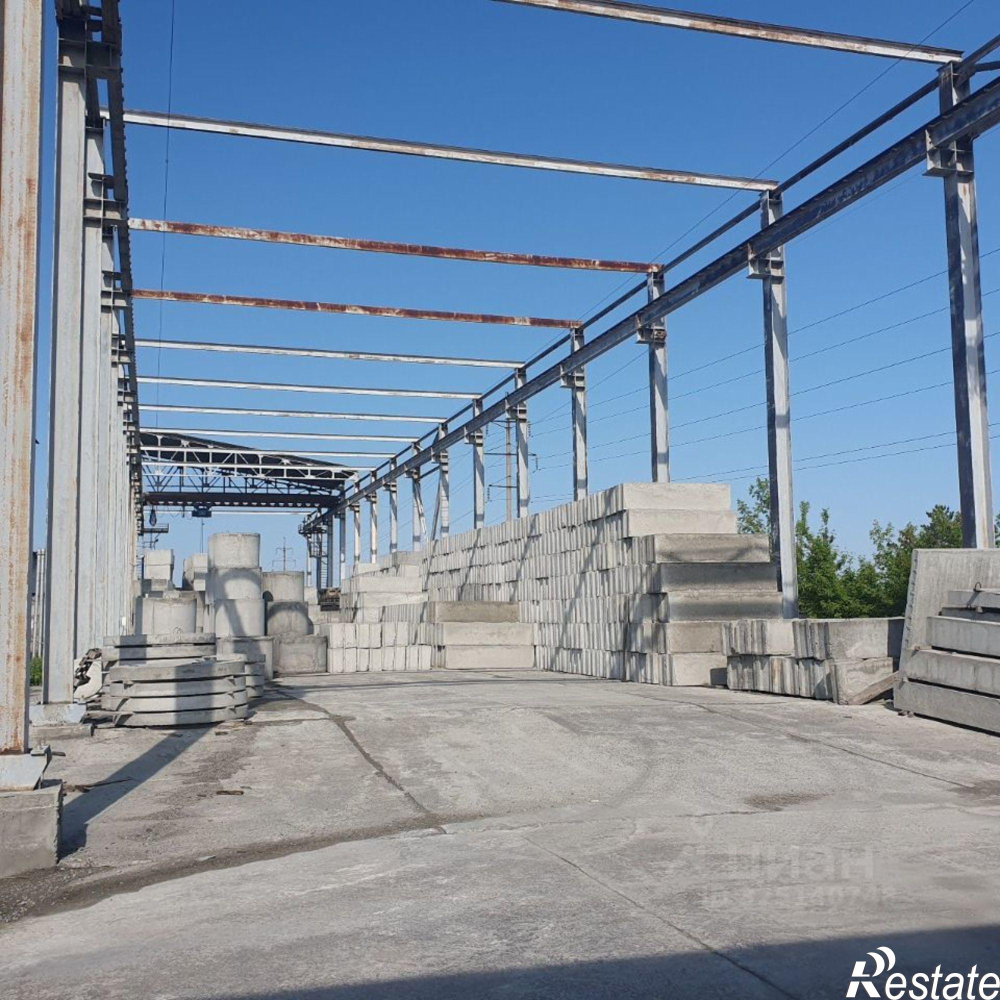 Купить производственную площадь за 240 003 000 рублей на Трактовая улица, 19Б