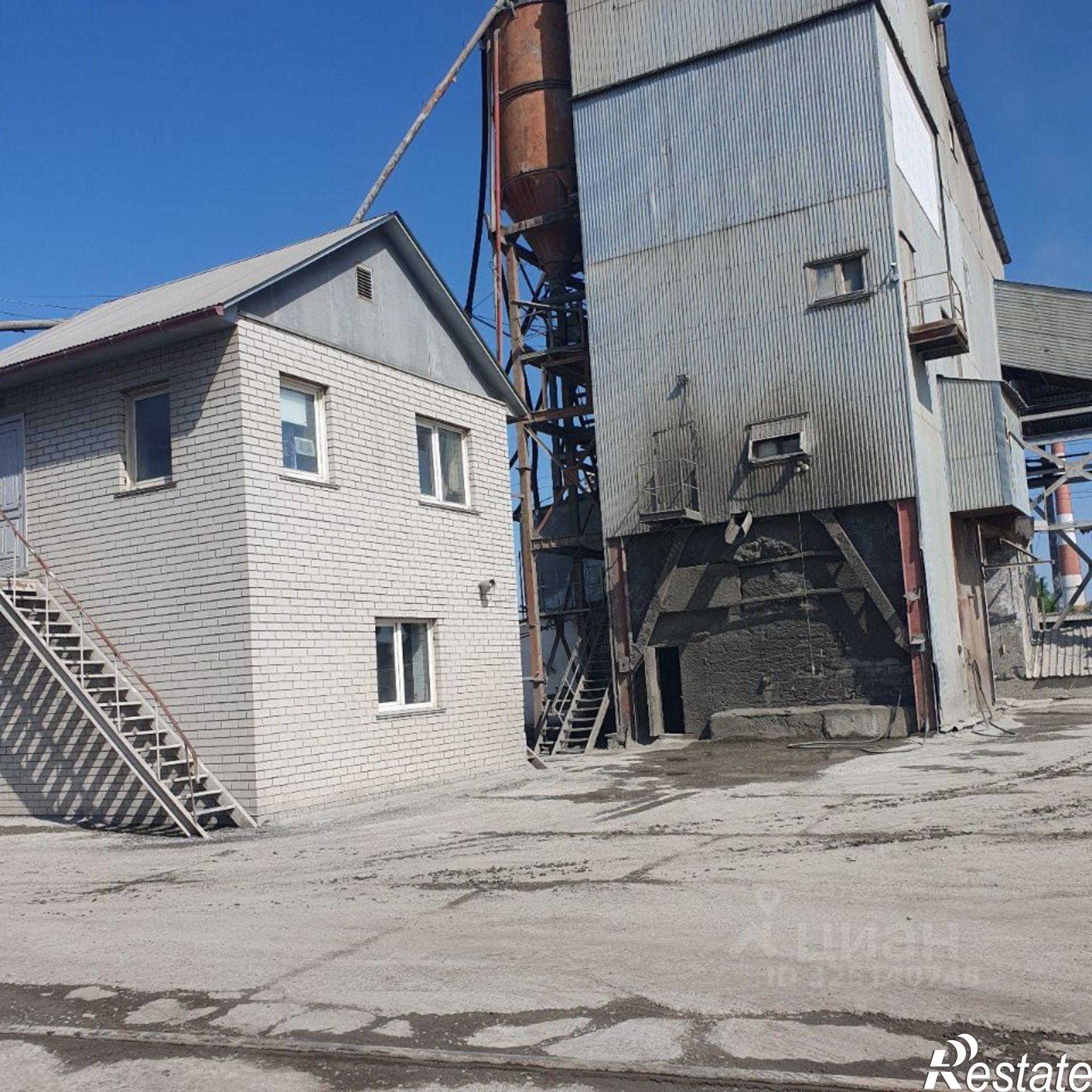 Купить производственную площадь за 240 003 000 рублей на Трактовая улица, 19Б