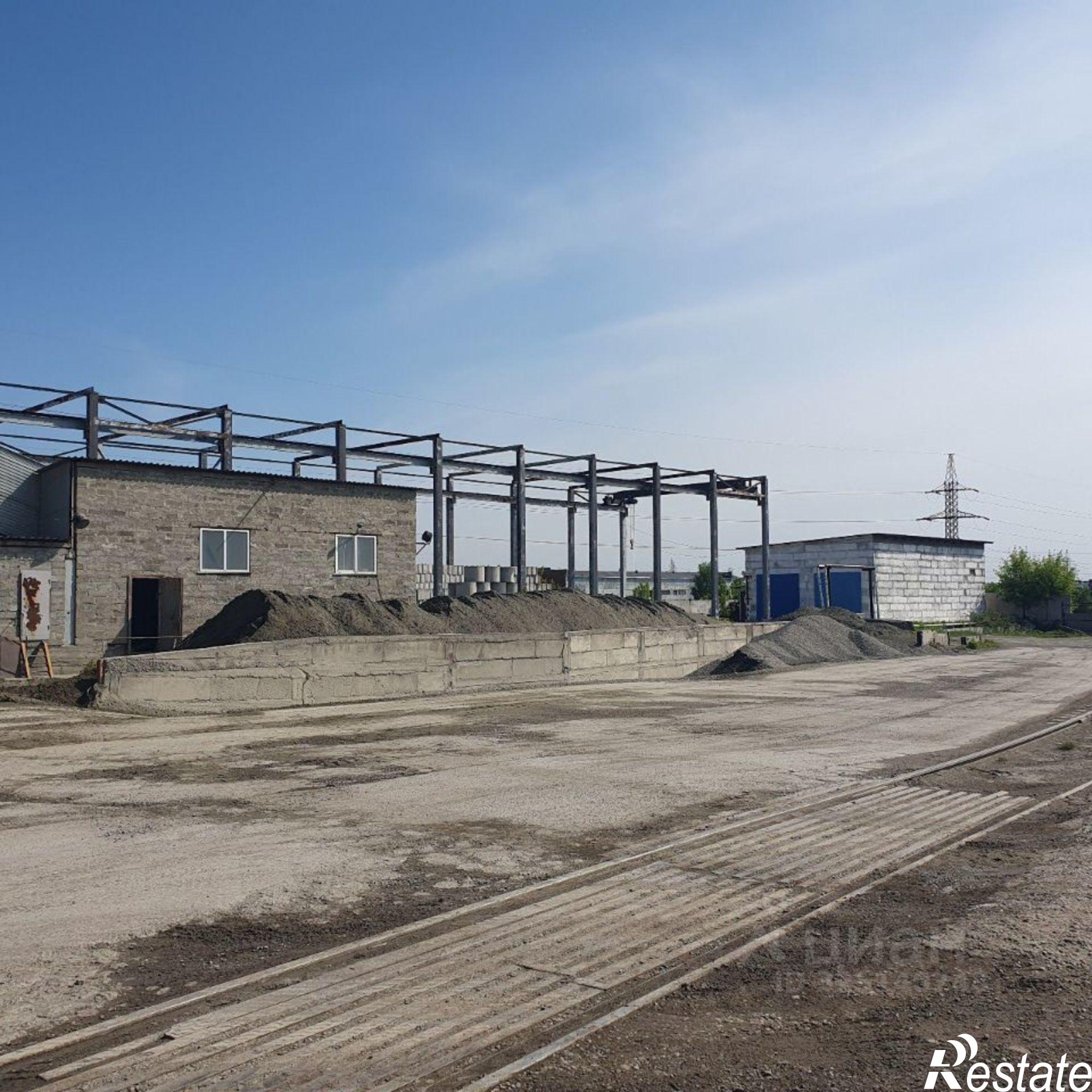 Купить производственную площадь за 240 003 000 рублей на Трактовая улица, 19Б