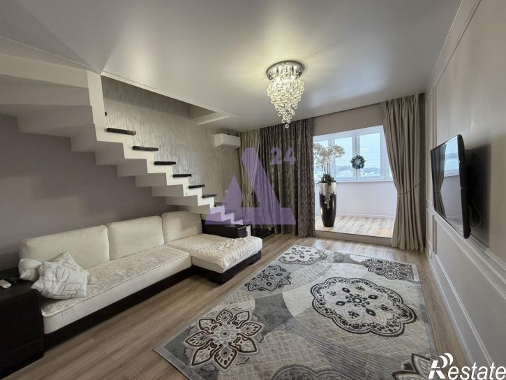 3-комн квартира улица Краевая, дом 255