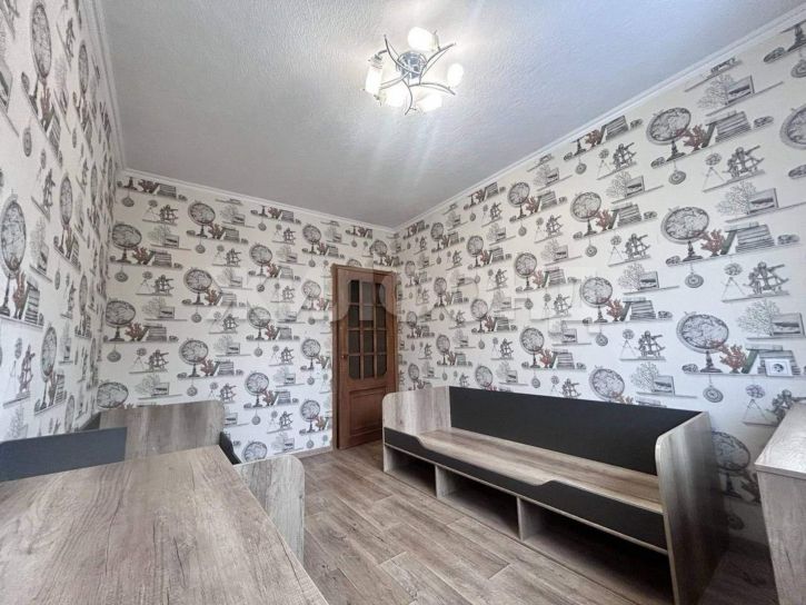 4-комн квартира Шумакова улица, д.53
