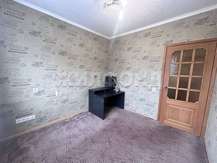 4-комн квартира Шумакова улица, д.53