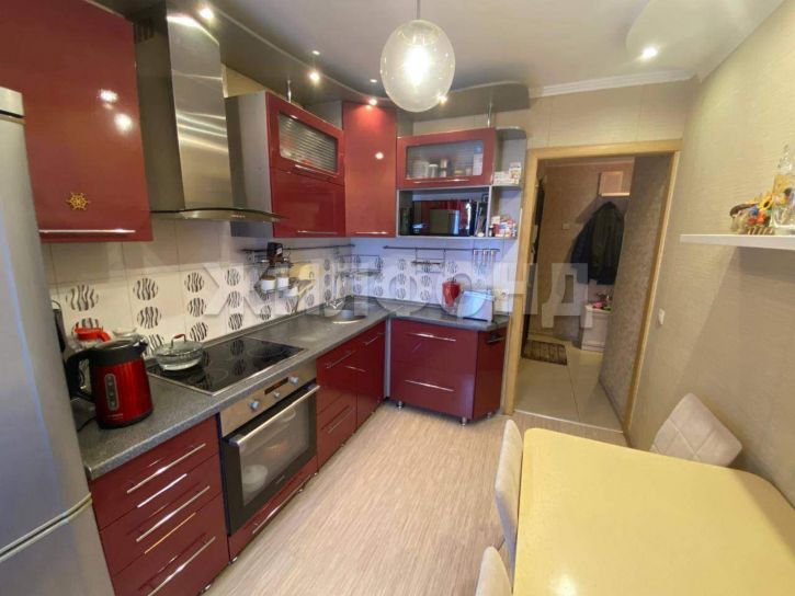 3-комн квартира Деповская улица, д.15/2