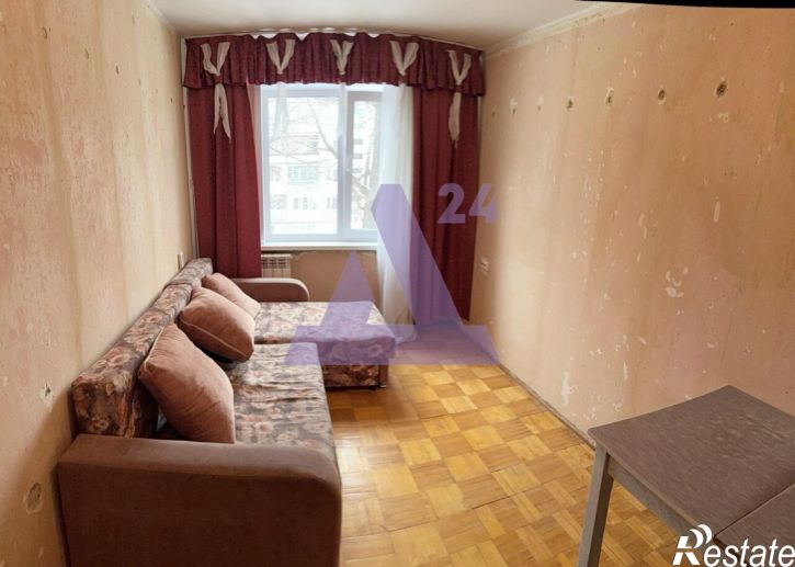 2-комн квартира улица Гущина, дом 215