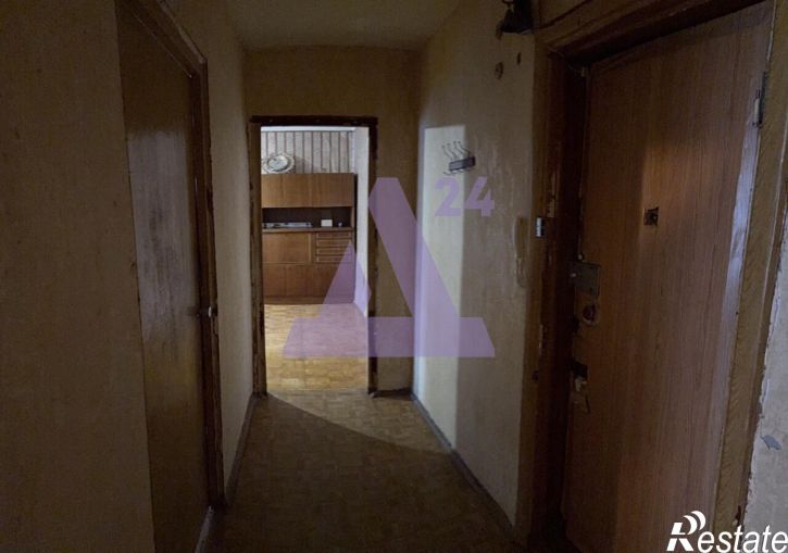 2-комн квартира улица Гущина, дом 215