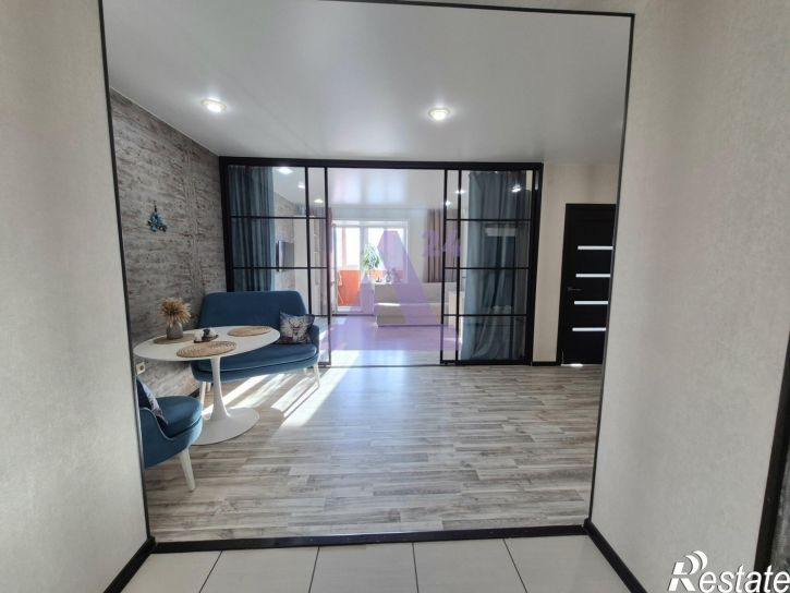 2-комн квартира улица Взлетная, дом 13