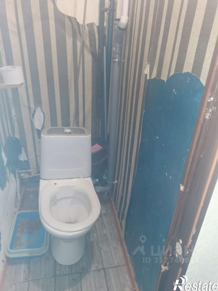 Комната улица Антона Петрова, 197,  д. 197