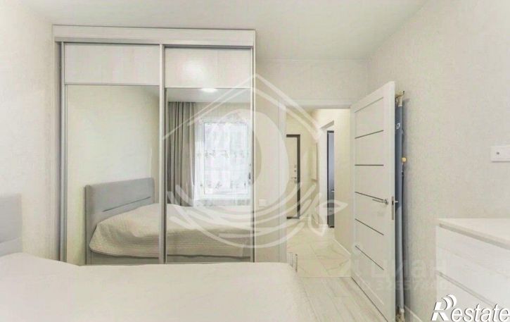 2-комн квартира ул Солнечная Поляна, 94 5,  д. 94 5,  к. 5
