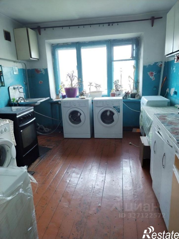 Комната улица Антона Петрова, 197,  д. 197