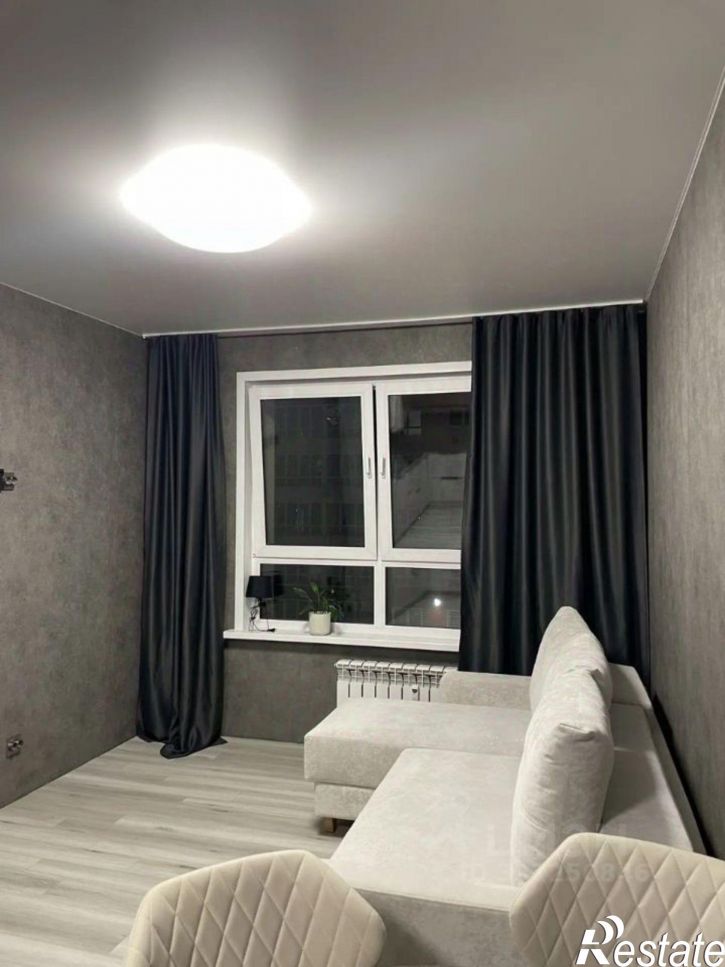 2-комн квартира ул Сергея Семенова, 20,  д. 20