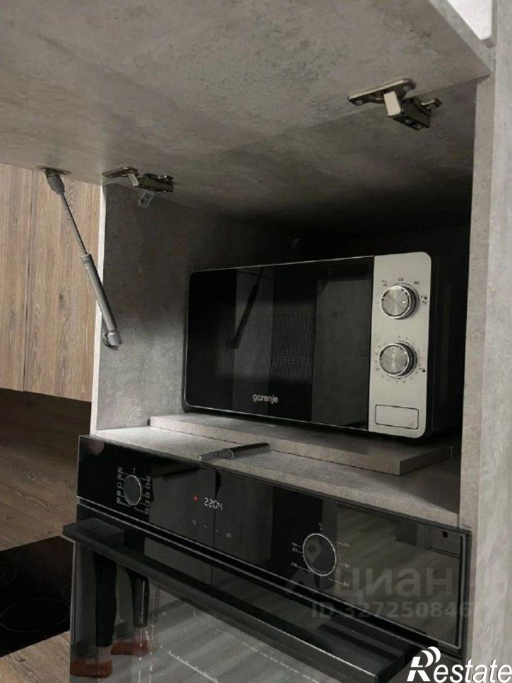 2-комн квартира ул Сергея Семенова, 20,  д. 20
