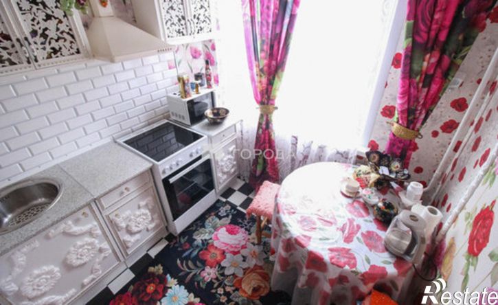 2-комн квартира ул Гущина, 203,  д. 203