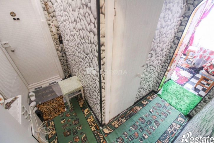 2-комн квартира ул Гущина, 203,  д. 203