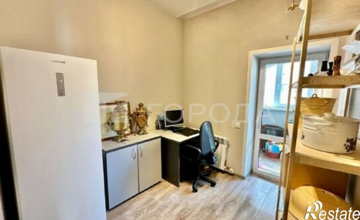 4-комн квартира улица Шумакова, 40А,  д. 40А