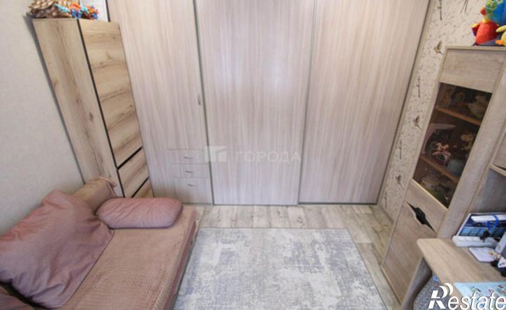2-комн квартира ул Сухэ-Батора, 20,  д. 20