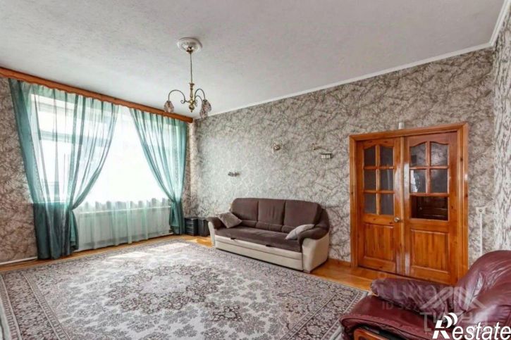4-комн квартира ул Кирова, 38А,  д. 38А