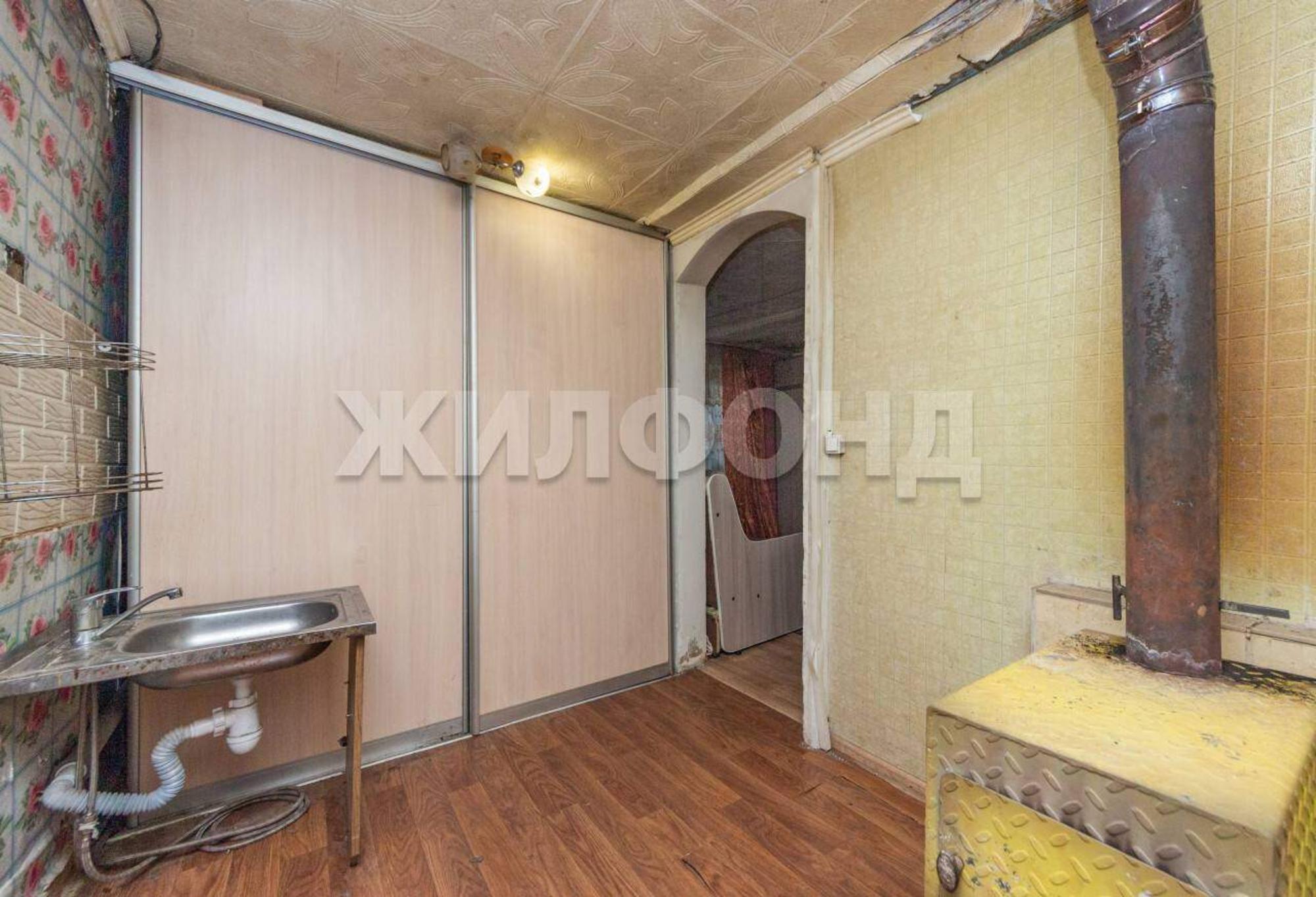 Купить дачу, дом, коттедж за 2 800 000 рублей на Халманова улица