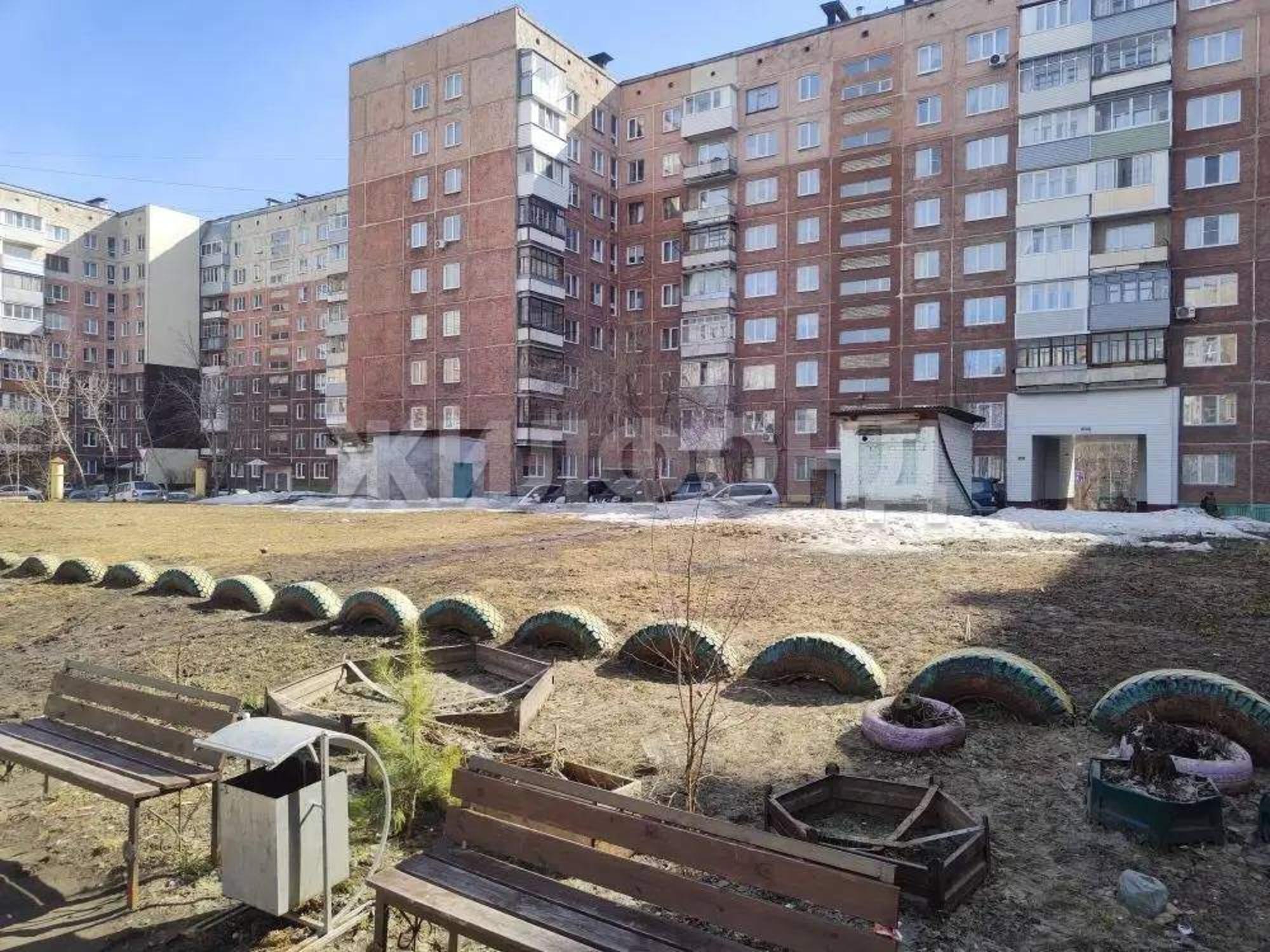 Купить комнату за 1 900 000 рублей на Сухэ-Батора улица, д.9