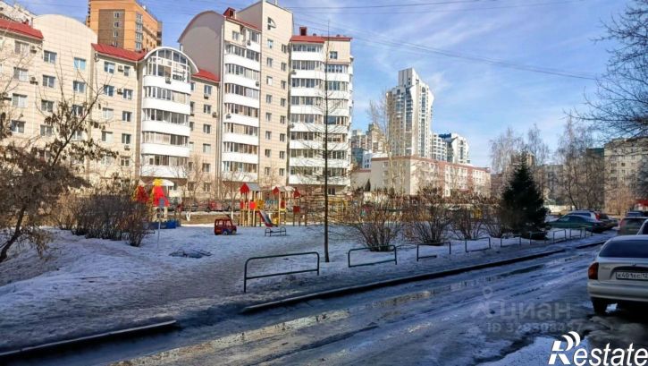 1-комн квартира ул Папанинцев, 121,  д. 121