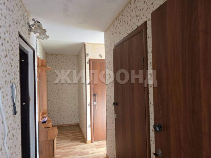 2-комн квартира Антона Петрова улица, д.128