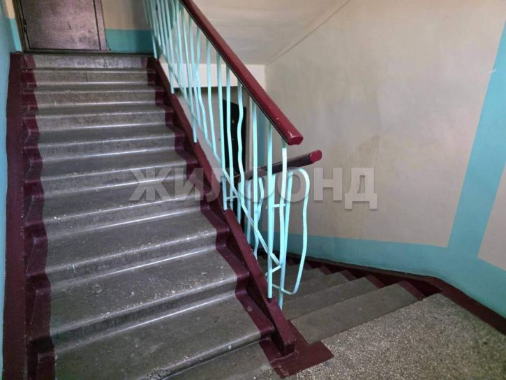 2-комн квартира Антона Петрова улица, д.128