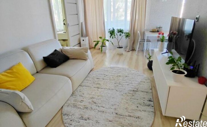 2-комн квартира Социалистический пр-кт, 120,  д. 120