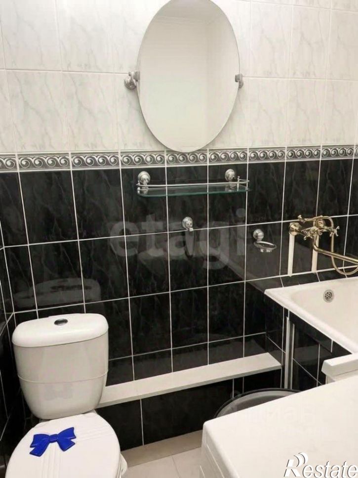 2-комн квартира ул Гущина, 203,  д. 203
