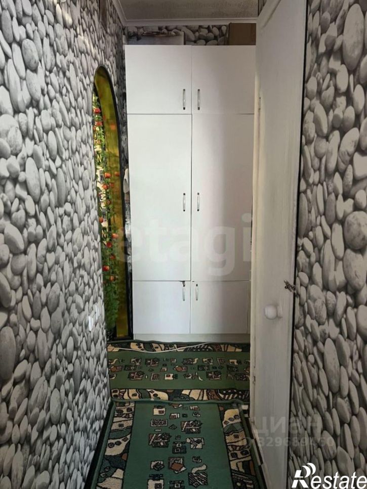 2-комн квартира ул Гущина, 203,  д. 203