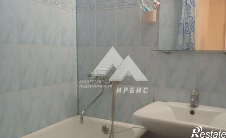 2-комн квартира ул Юрина, 279,  д. 279